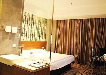 Jiujiang Tianhai Concept Hotel Екстер'єр фото