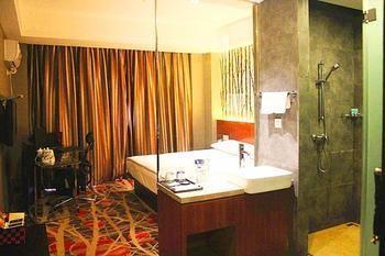 Jiujiang Tianhai Concept Hotel Екстер'єр фото