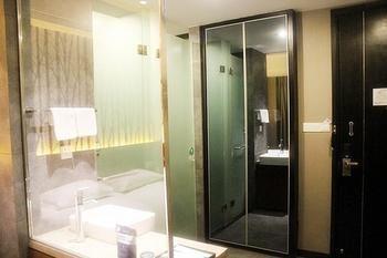 Jiujiang Tianhai Concept Hotel Екстер'єр фото